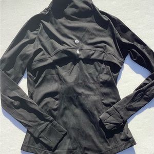 New black lululemon jacket.